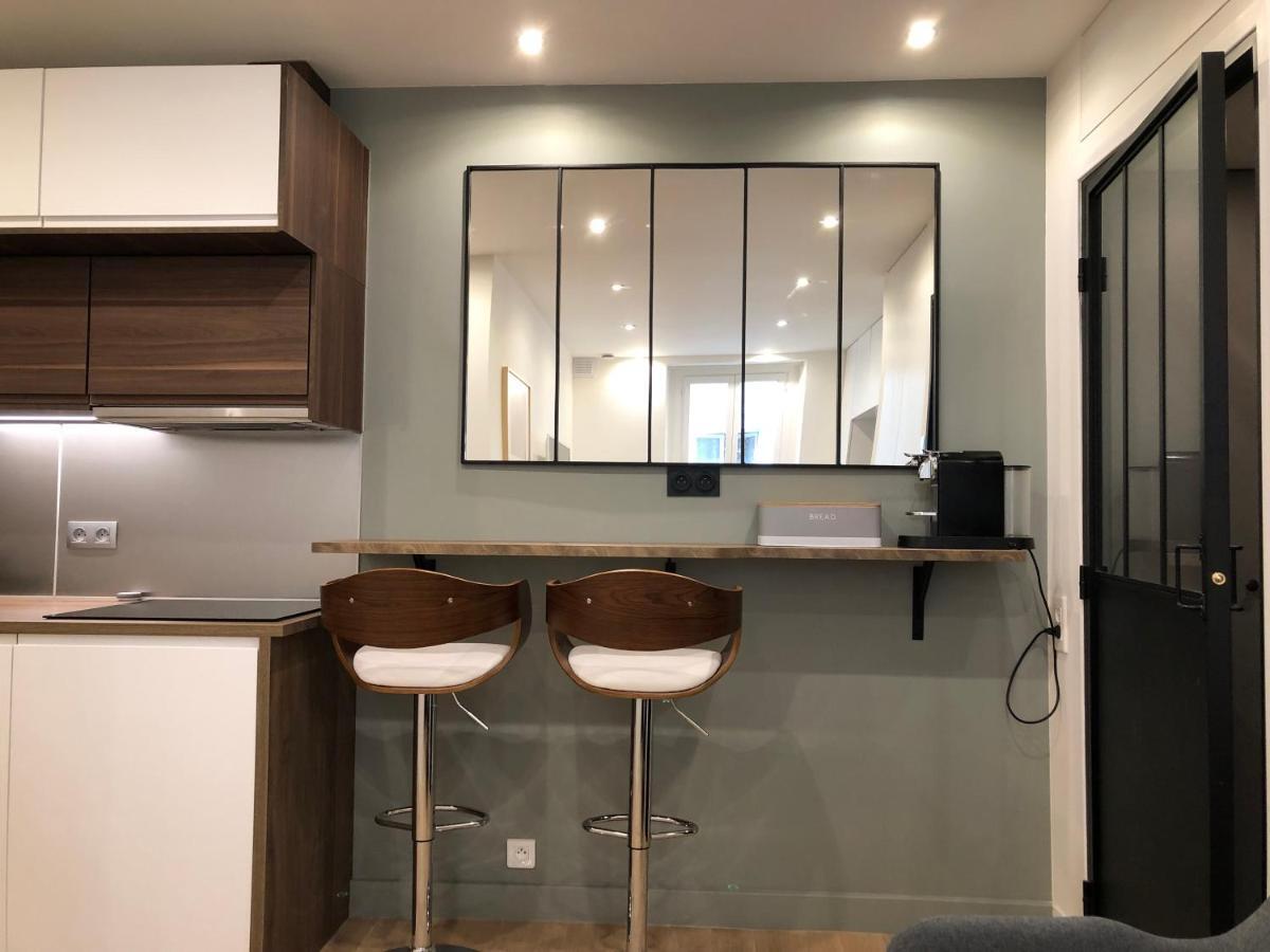 Studio Design Proche Champs-Elysees Paris Bagian luar foto